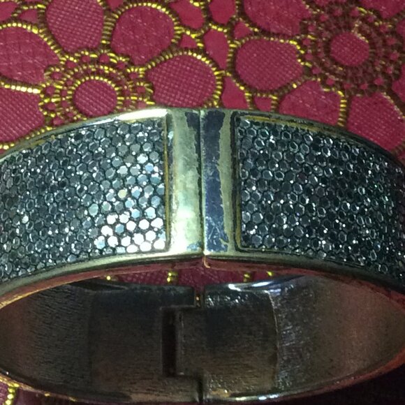 Vintage Stardust Silver Tone Hinged Bangle Bracelet - Picture 2 of 4